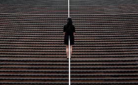 スザンヌ・ムーニー｜Suzanne Mooney